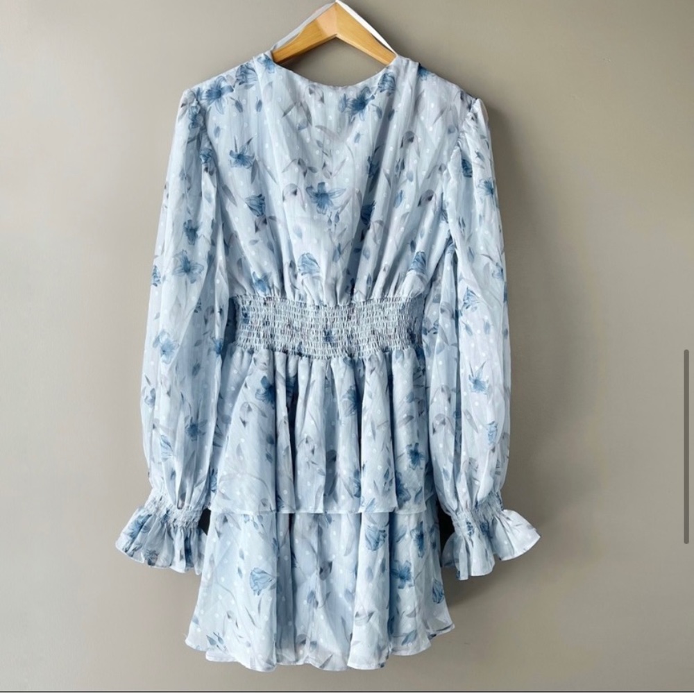 BARDOT | NWT Malina Dress in Blue Lily Print Size Small - Picture 6 of 9